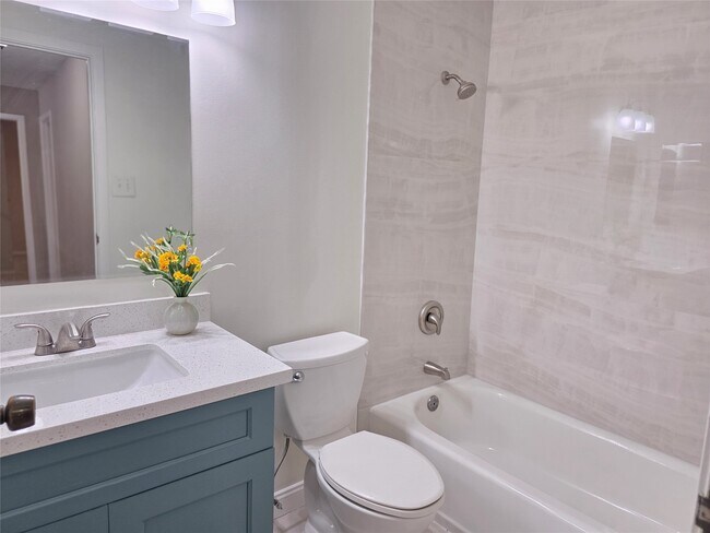 Building Photo - 11350 Raven View Dr