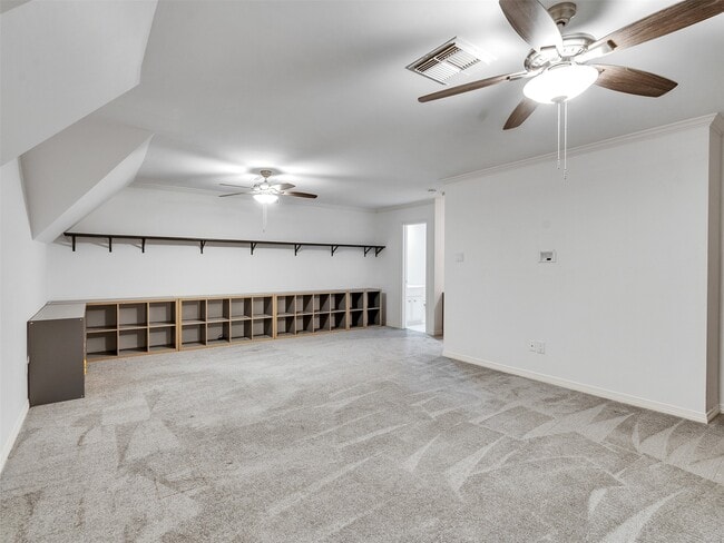 Building Photo - 2525 Nantucket Dr