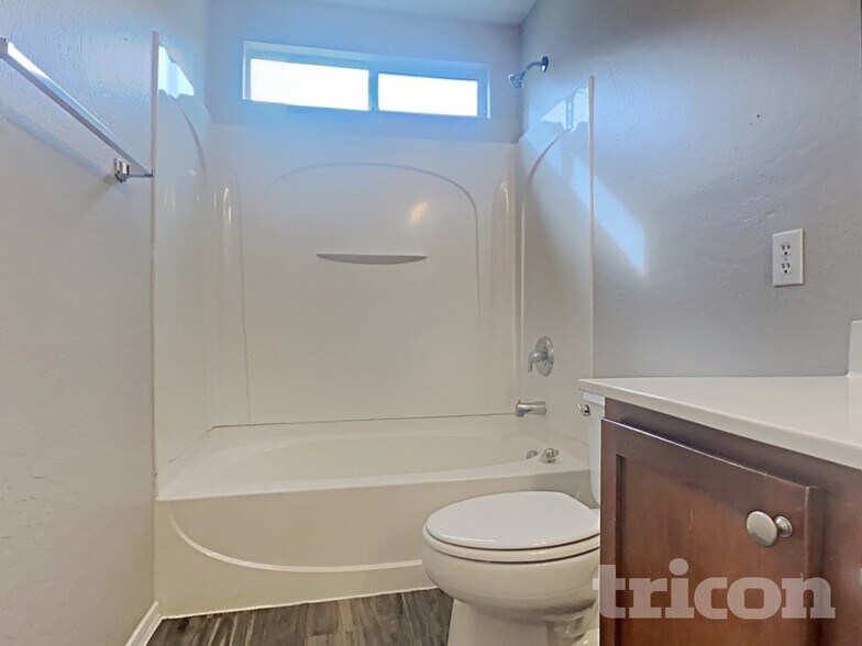 Building Photo - 3820 E Sierrita Rd