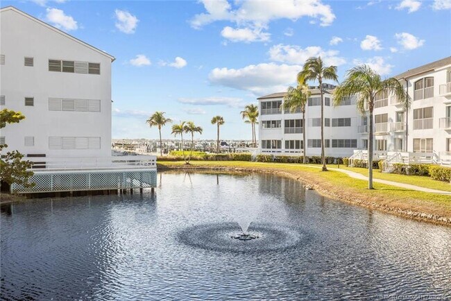 Building Photo - 1550 NE Ocean Blvd