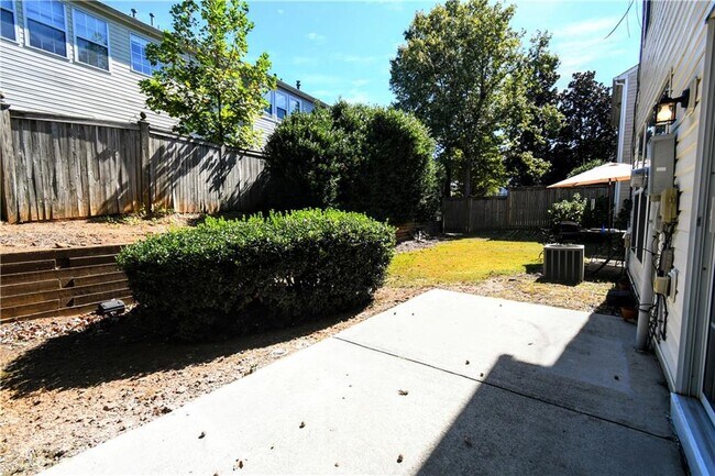 Building Photo - 3905 Timbercreek Cir
