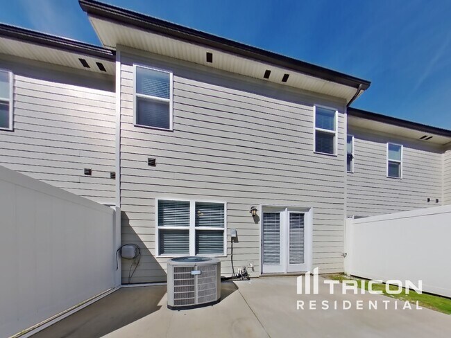 Building Photo - 309 Woodfern Ct