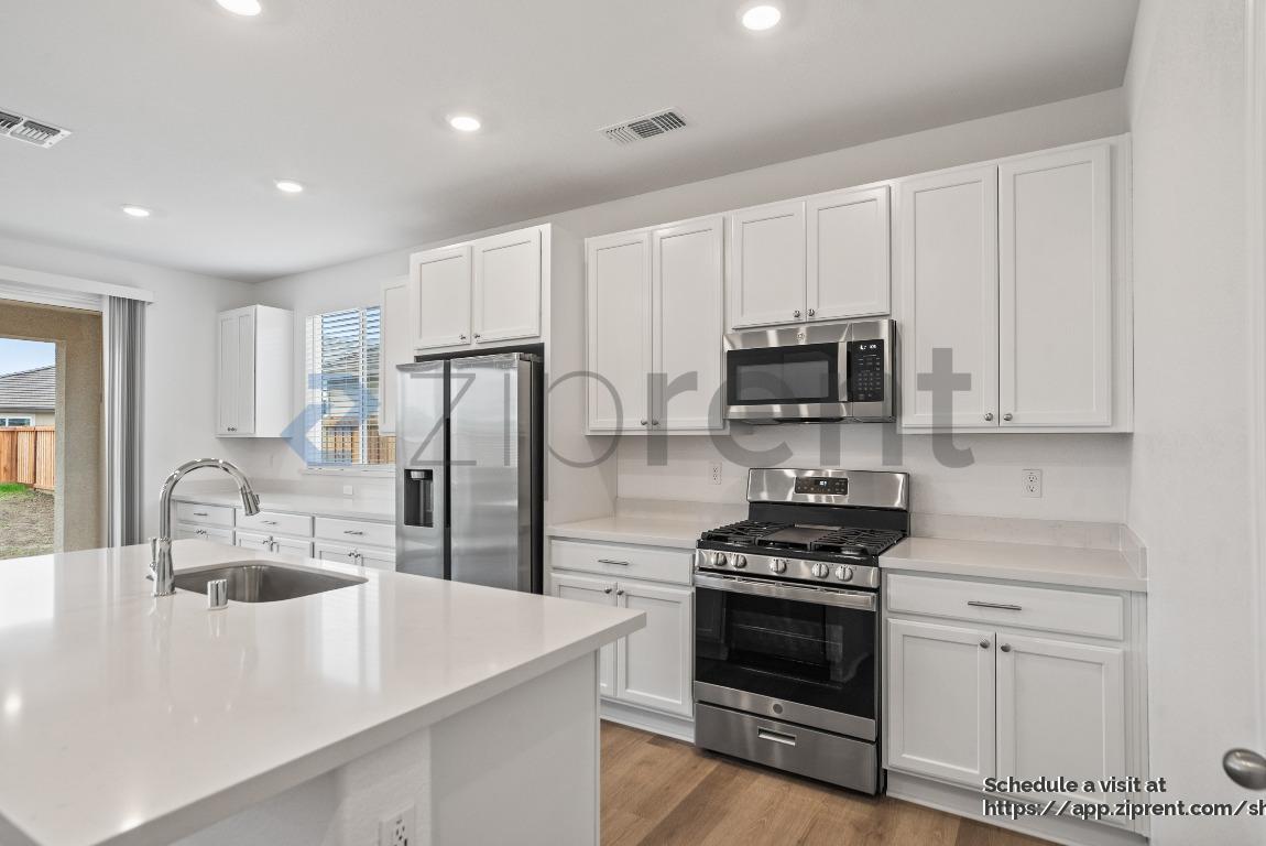 Building Photo - 1086 Carson River Ct