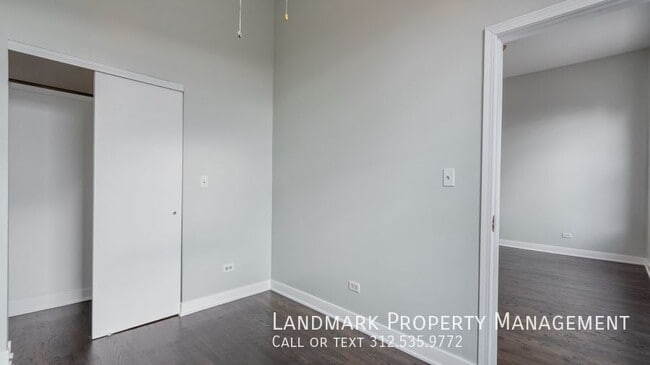 Building Photo - 1926 S Canalport-Unit 2F