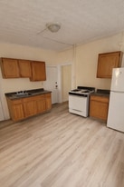 Building Photo - 107 2nd Ave