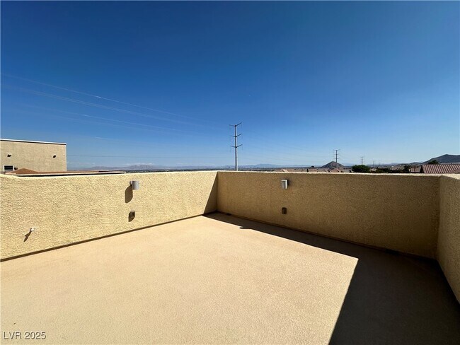 Building Photo - 10717 Red Badge Ave