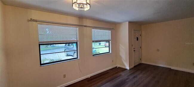 Building Photo - 1715 SW 69 Way