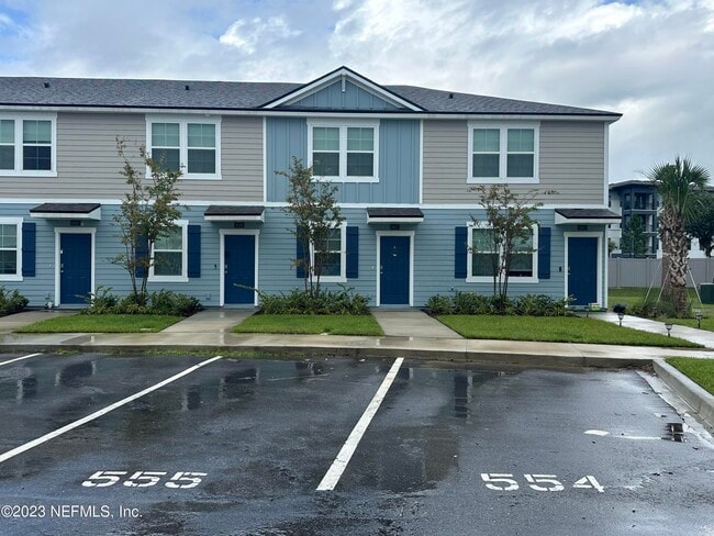 Building Photo - 8401 Retrograde Rd