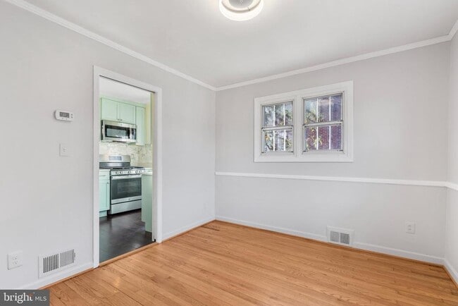 Building Photo - 6130 11th Rd N