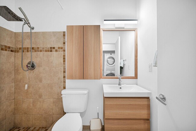 Building Photo - 21385 Marina Cove Cir