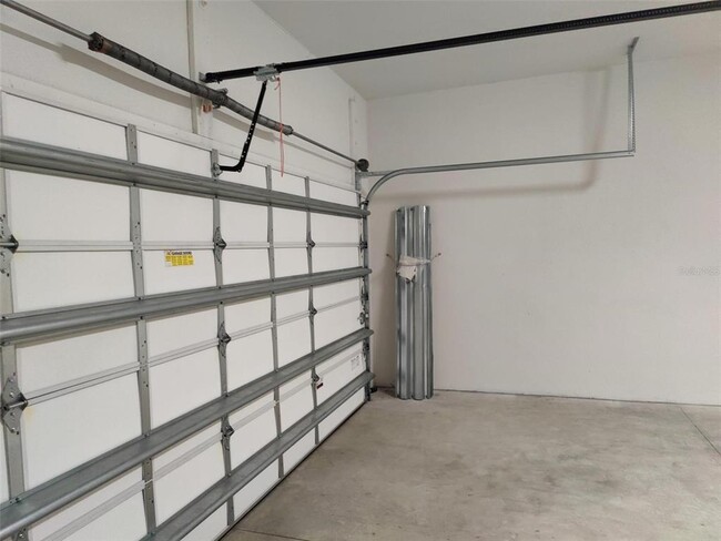 Building Photo - 2172 Peasley St
