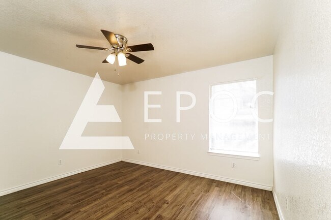 Building Photo - 2507 Lain Dr