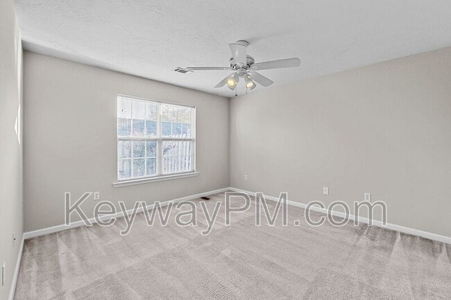 Building Photo - 1611 Bradley Way