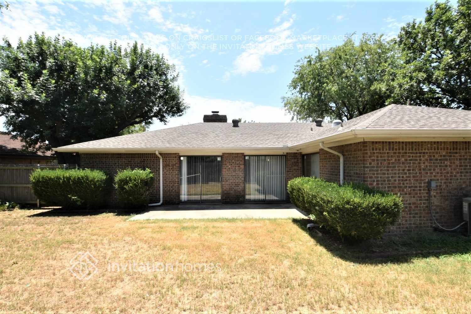 Building Photo - 105 Creek Courts Dr