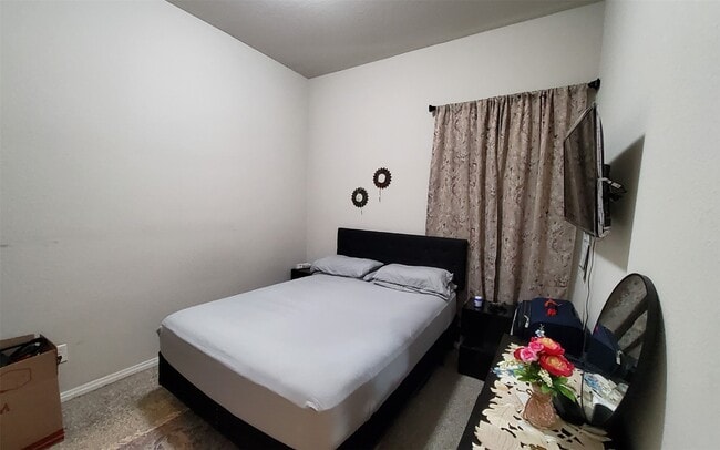 Building Photo - 24418 Hollow Gate Meadow Ct