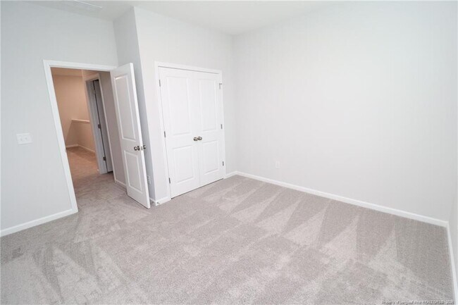 Building Photo - 3131 Cathedral Comb Dr