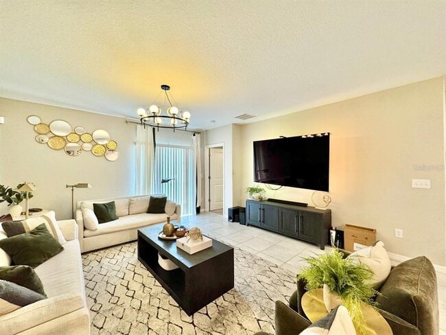 Building Photo - 7309 Canterbury Bells Ct