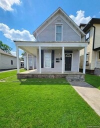 Building Photo - 205 E College St