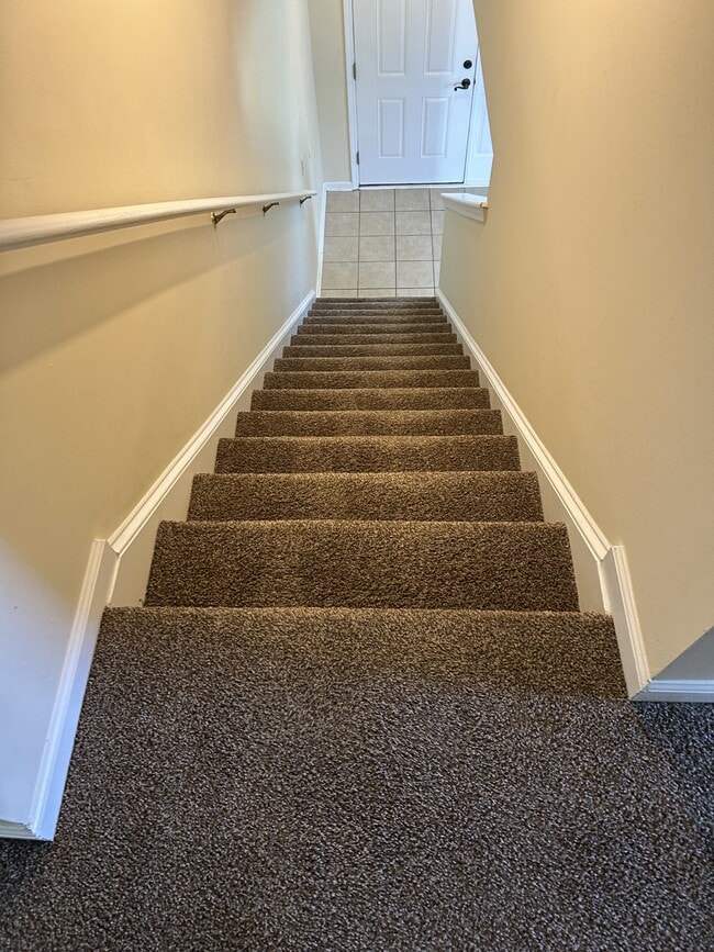 Building Photo - 178 Tibton Cir