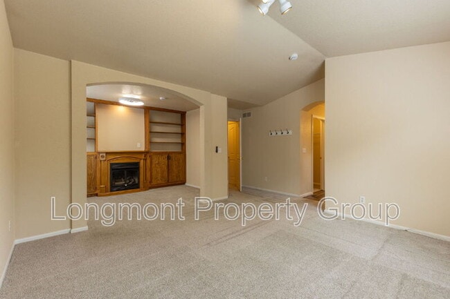 Building Photo - 1404 Tonkin Pl