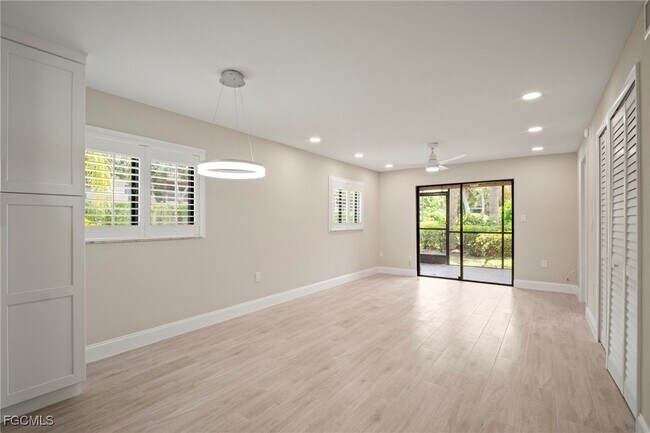 Building Photo - 16380 Dublin Cir