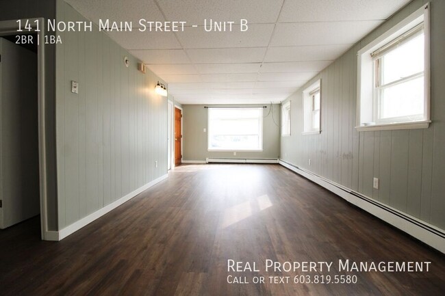 Building Photo - 141 N Main St