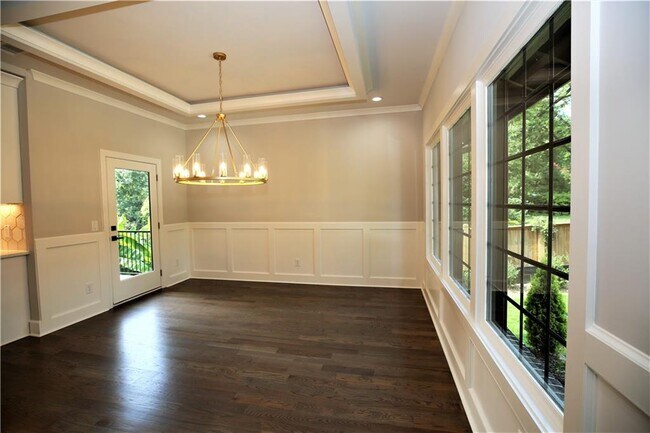 Building Photo - 957 Briarcliff Rd NE