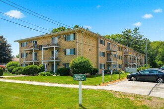 Building Photo - 379 Huse Rd