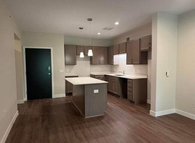 Building Photo - 2645 Burton Rd