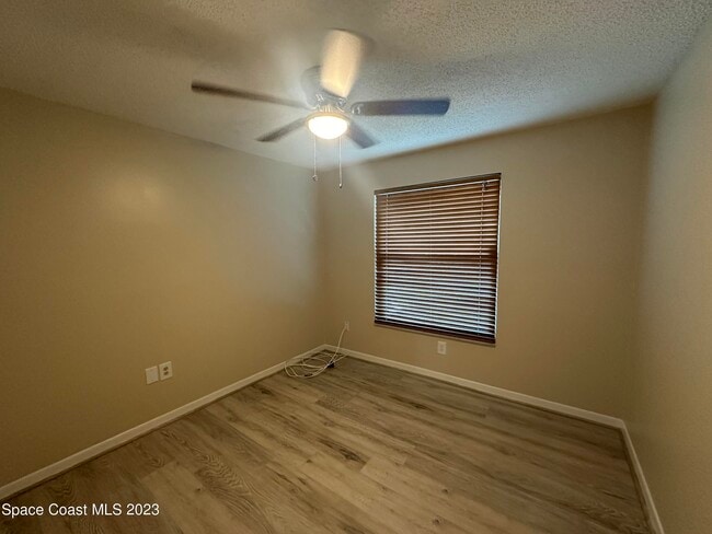 Building Photo - 4305 Fay Blvd