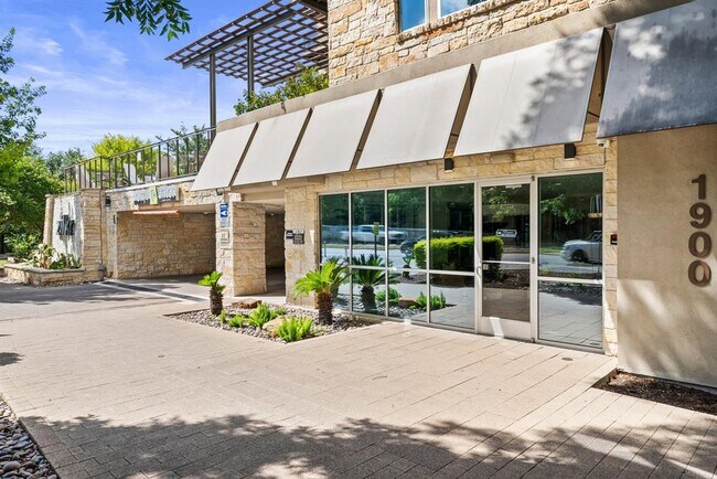 Building Photo - 1900 Barton Springs Rd