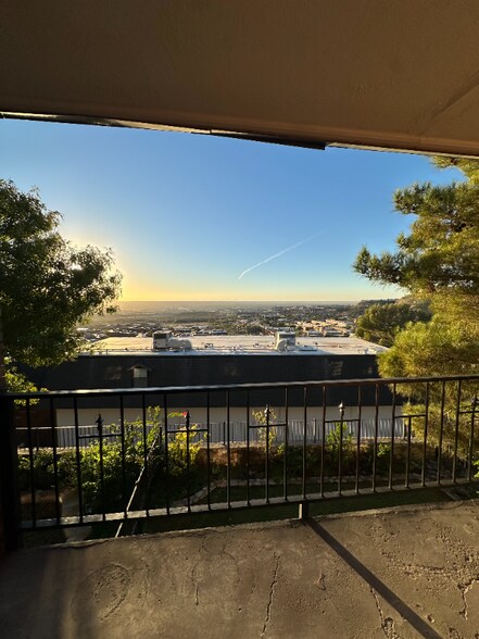 Building Photo - 4800 N Stanton St