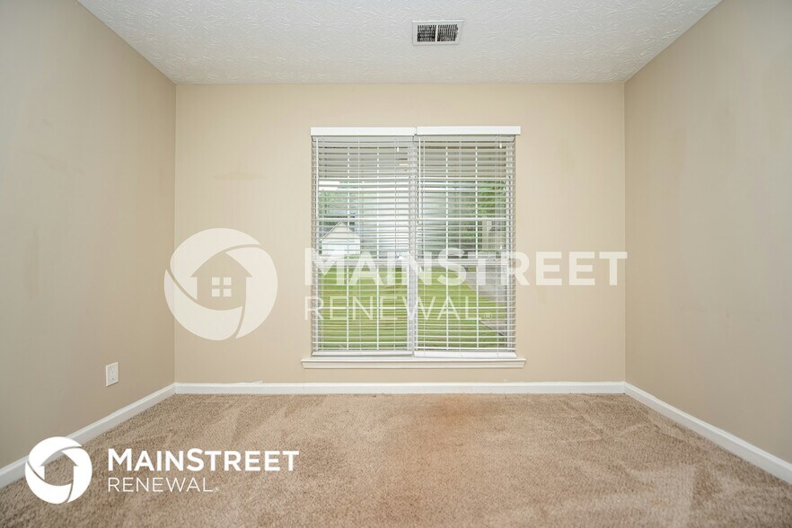 Building Photo - 12246 Cypress Way