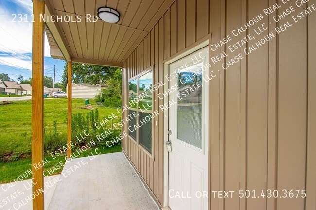 Building Photo - 2311 Nichols Rd