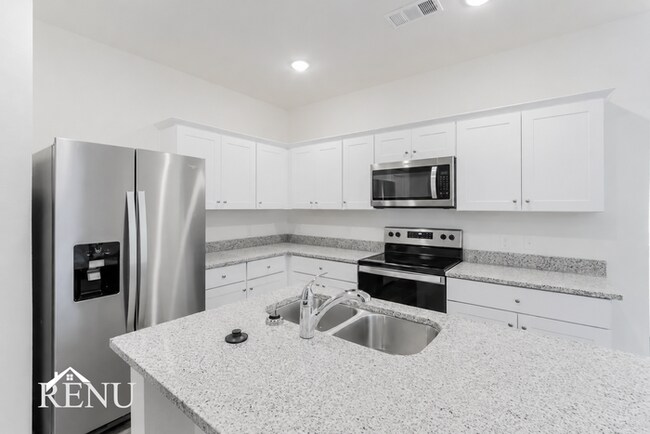 Building Photo - 6124 Harrah Ln