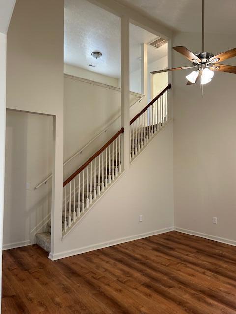 Building Photo - 220 White Oak Trace