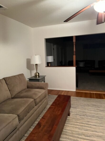 Building Photo - 4340 Josie Ave