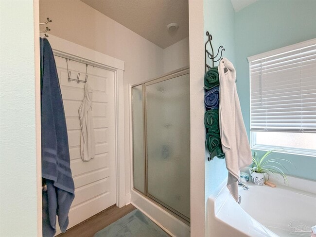 Building Photo - 12509 Windsor Dr