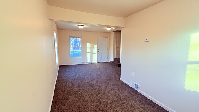 Building Photo - 20619 W Chicago