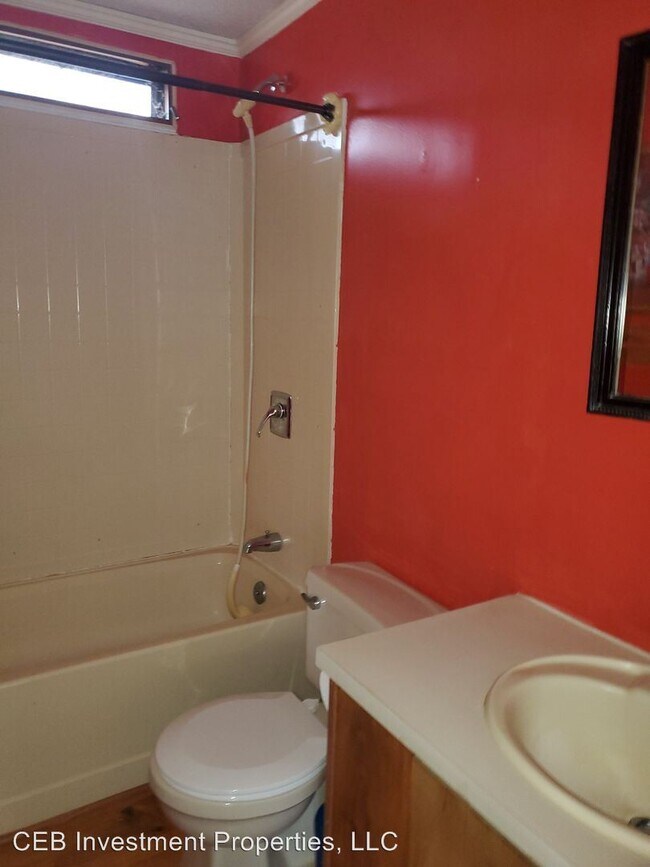 Building Photo - 2497 US-45