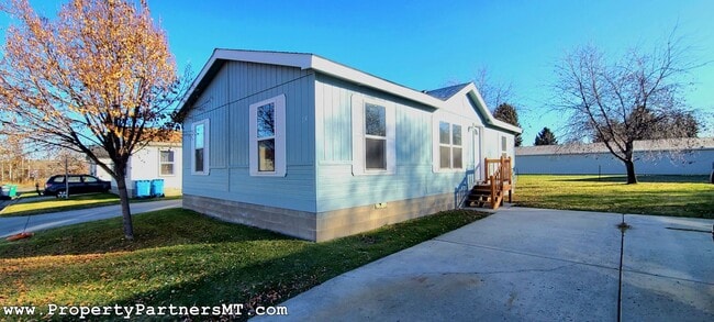 Building Photo - !!! One month's Rent Credit 2025!!! 3 Bed 2 Bath Modular house