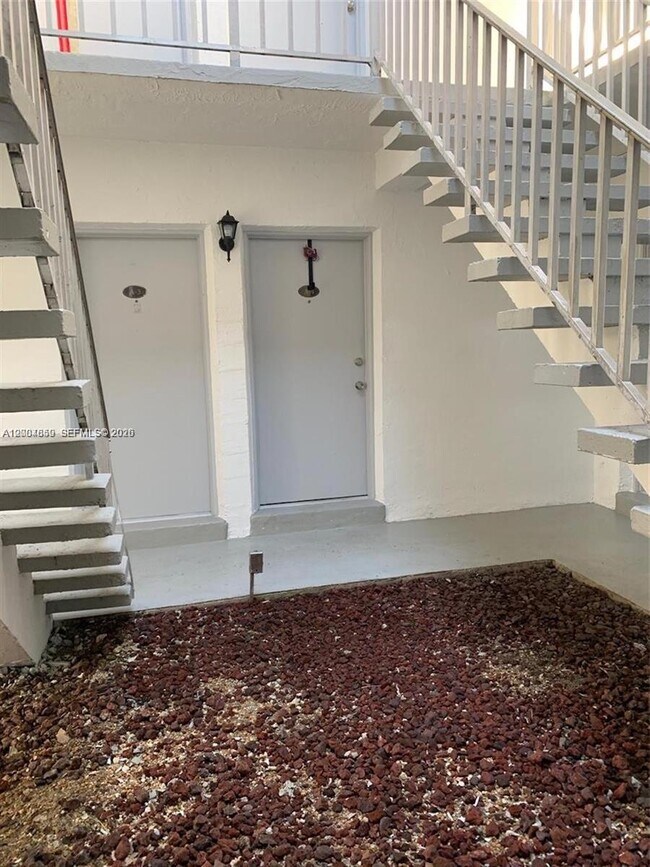 Building Photo - 7256 SW 94th Pl