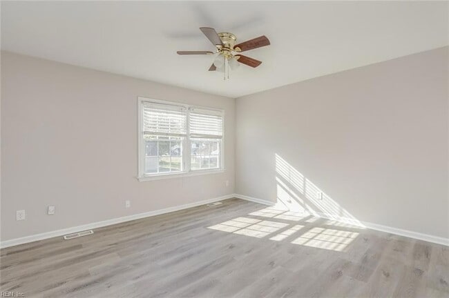 Building Photo - 4755 Old Hickory Rd