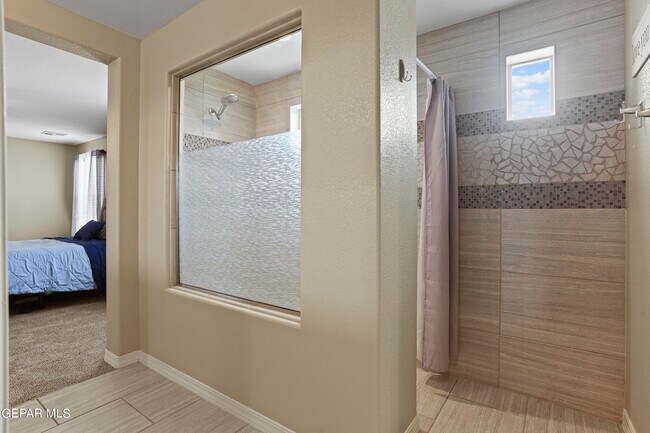 Building Photo - 12616 Arrow Weed Dr