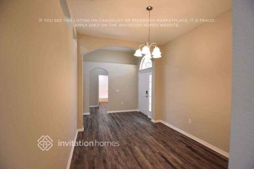 Building Photo - 3307 Coconut Grove Rd