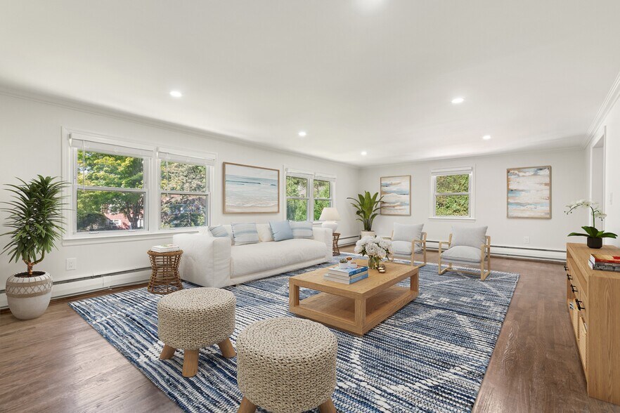 Living Room - 48 Meyer Pl