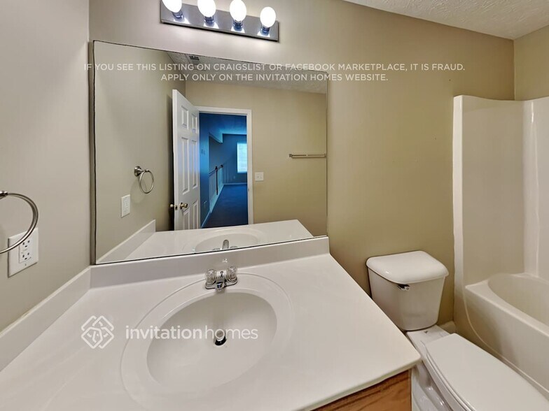 Building Photo - 6160 Mountain Top Pl