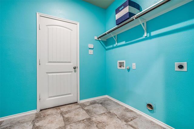 Building Photo - 317 Rustic Oak Ln