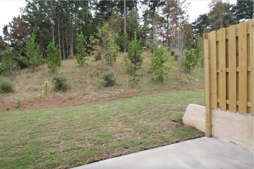 Building Photo - 6148 Lanier Harbor Lndg