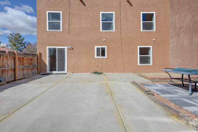 Building Photo - 6238 St Josephs Ct NW